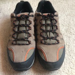 Men’s Wolverine Walking/Hiking Shoes